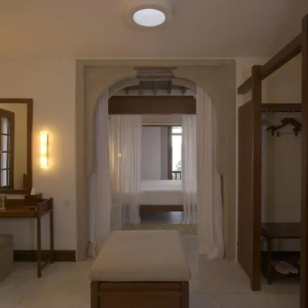 Resort Amanruya