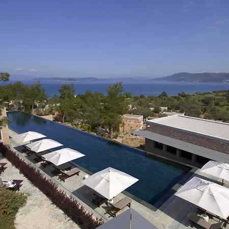 Amanruya Resort